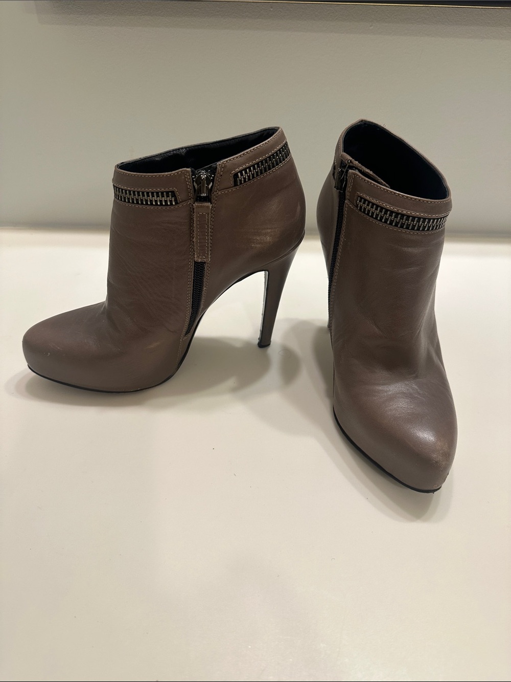 All Saints‎ Taupe Leather Zip Ankle Booties Size 38